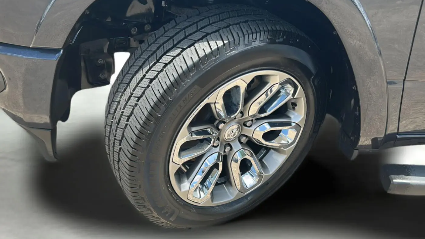 2020 Ram 1500 Laramie
