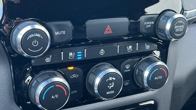 2024 Ram 1500 Laramie