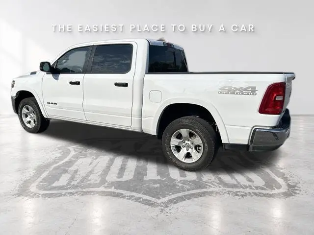 2025 Ram 1500 - $33,043