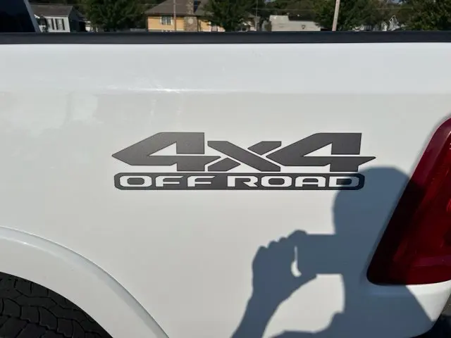 2025 Ram 1500 - $33,043