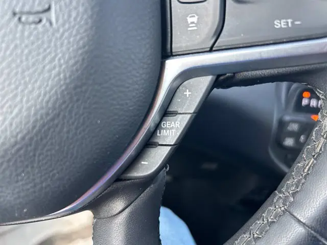 2025 Ram 1500 - $33,043