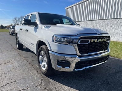 2025 RAM 1500 4X4 Big Horn 4DR Crew Cab 5.6 FT. SB Pickup