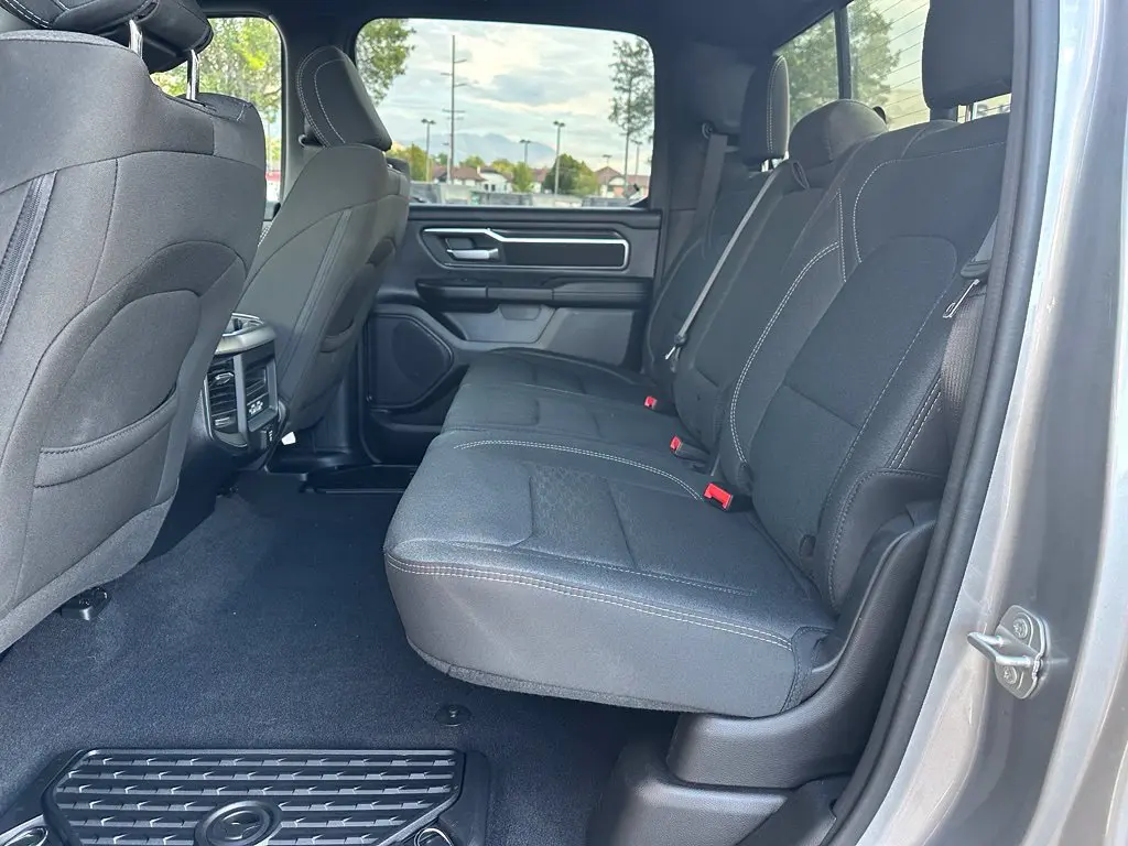 2025 Ram 1500 - $39,000