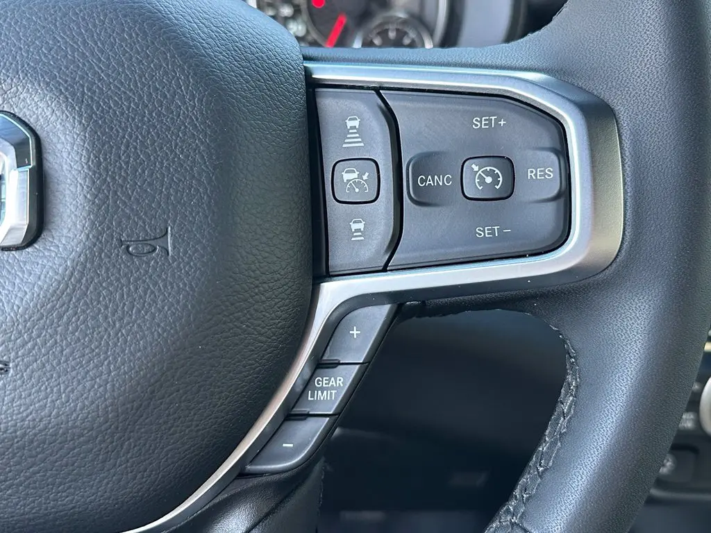 2025 Ram 1500 - $39,000