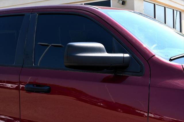 2025 Ram 1500 - $34,592