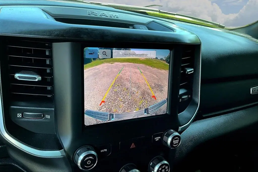 2022 Ram 1500 - $33,500