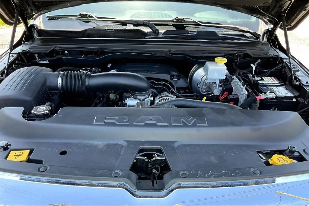 2022 Ram 1500 - $33,500