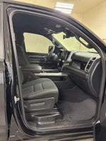 2025 1500 Thumbnail 26