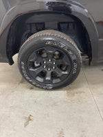 2025 1500 Thumbnail 36