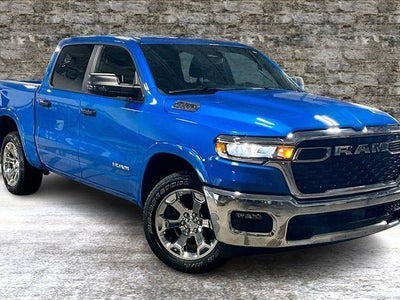 2025 RAM 1500 4X4 Lone Star 4DR Crew Cab 5.6 FT. SB Pickup