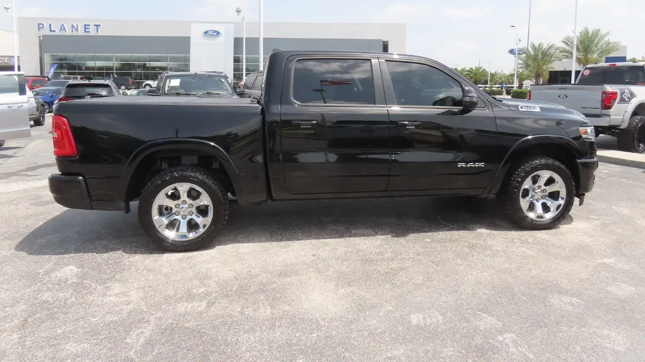 2025 Ram 1500 Lone Star