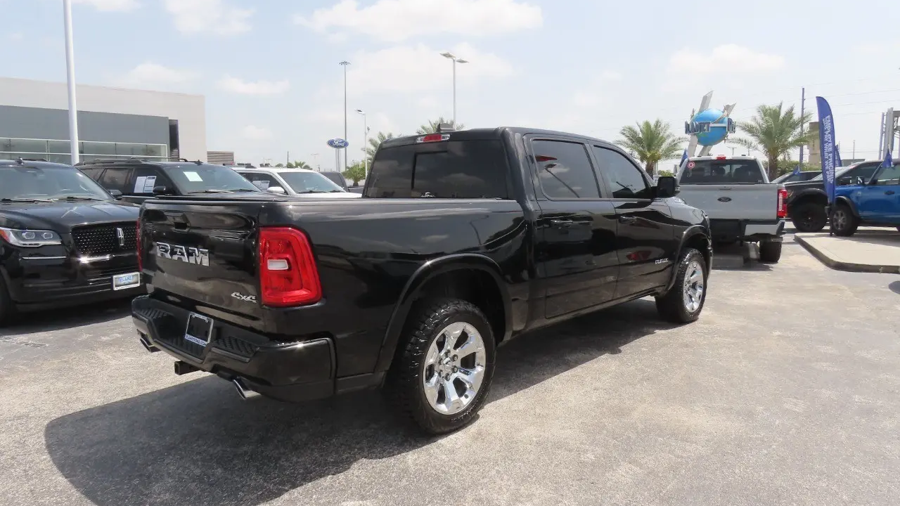 2025 Ram 1500 Lone Star
