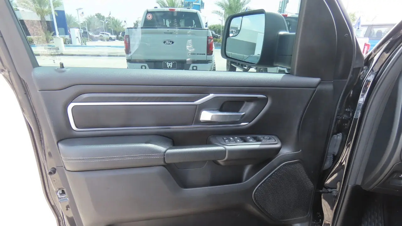 2025 Ram 1500 Lone Star