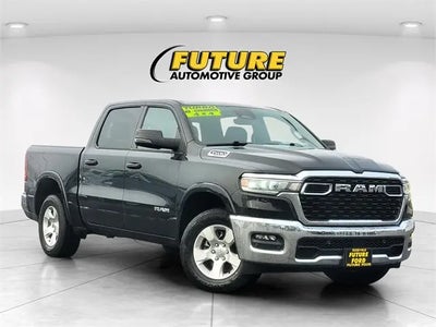 2025 RAM 1500 4X4 Big Horn 4DR Crew Cab 5.6 FT. SB Pickup