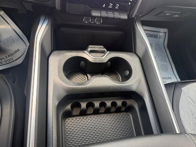 2025 Ram 1500 - $44,072