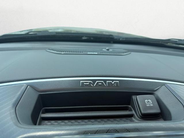 2025 Ram 1500 - $44,072