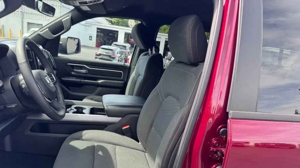 2025 Ram 1500 Lone Star