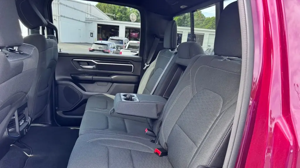 2025 Ram 1500 Lone Star