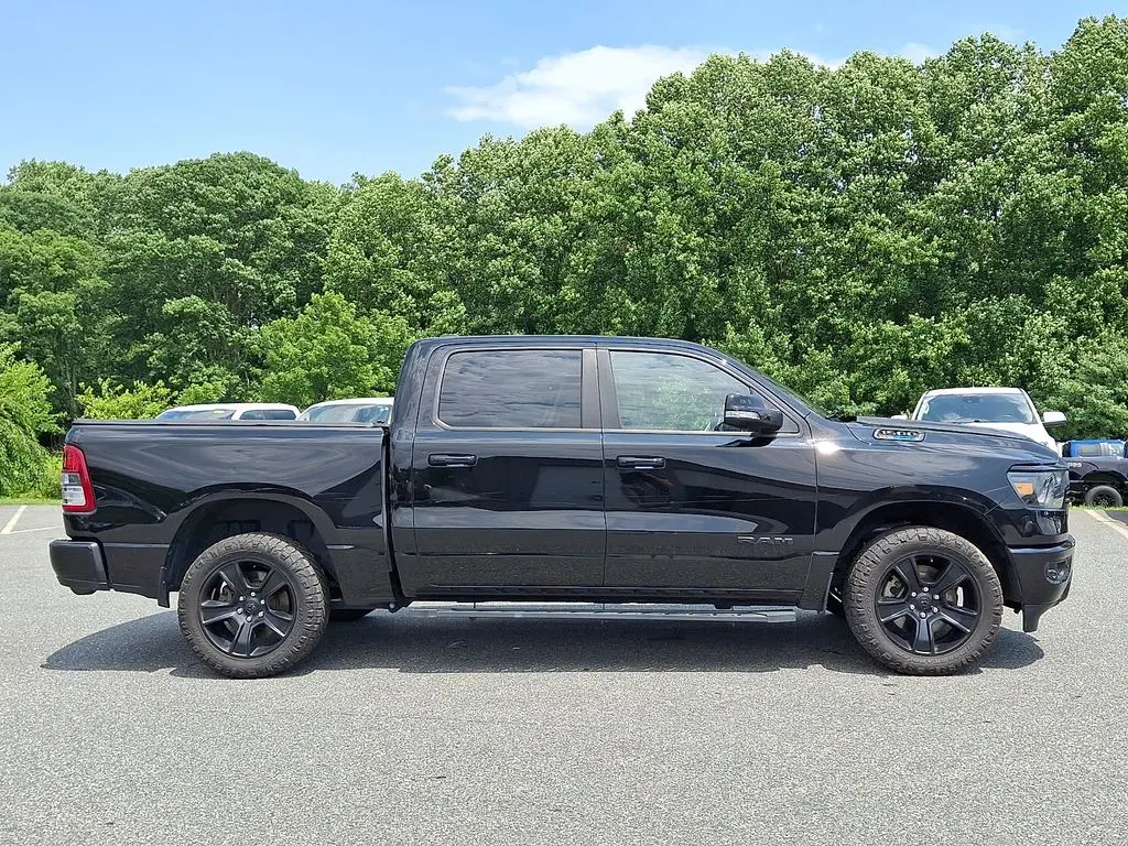 2022 Ram 1500 - $33,000