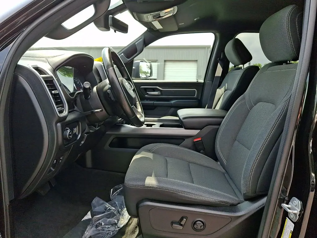 2022 Ram 1500 - $33,000