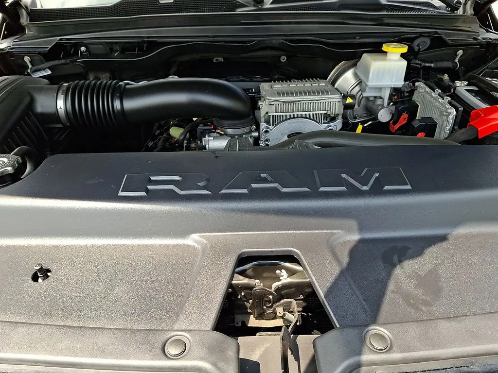 2022 Ram 1500 - $33,000