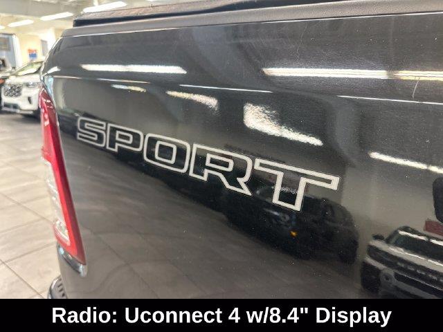 2020 Ram 1500 - $28,000