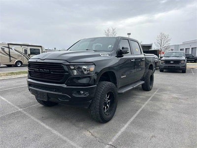 2019 RAM 1500 4X4 Big Horn 4DR Crew Cab 5.6 FT. SB Pickup