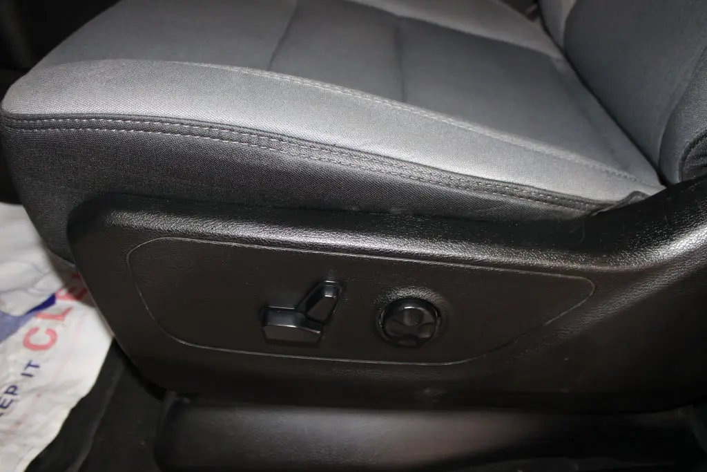 2020 Ram 1500 - $26,128