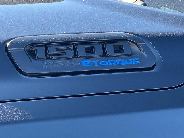2024 Ram 1500 Lone Star — photo 1 of 12