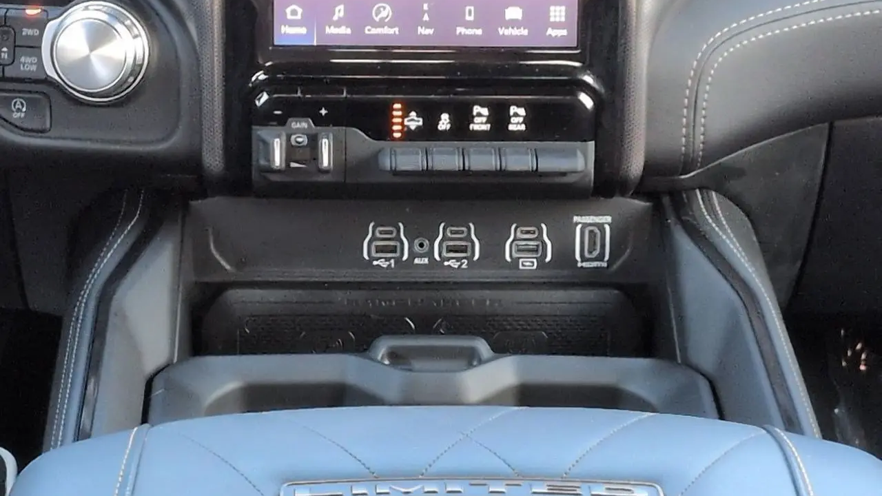2025 Ram 1500 Limited Longhorn