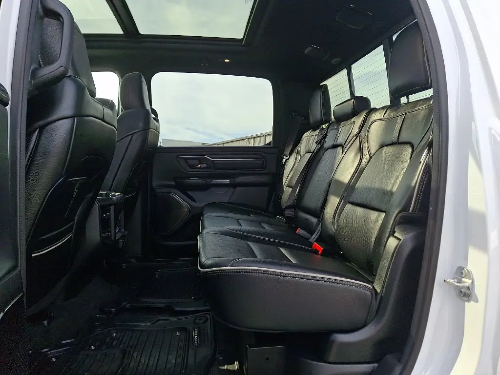 2023 Ram 1500 - $43,200