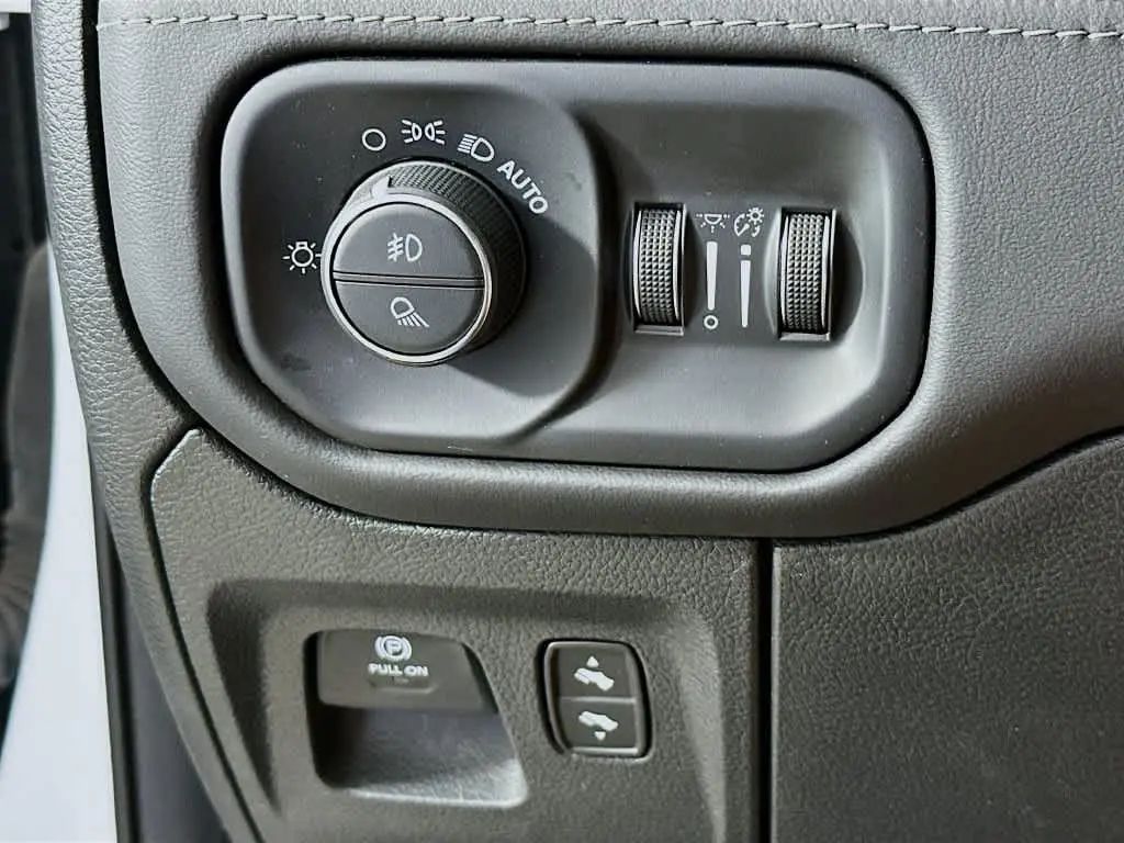2024 Ram 1500 - $47,263