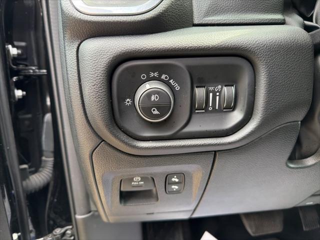 2025 Ram 1500 - $38,989