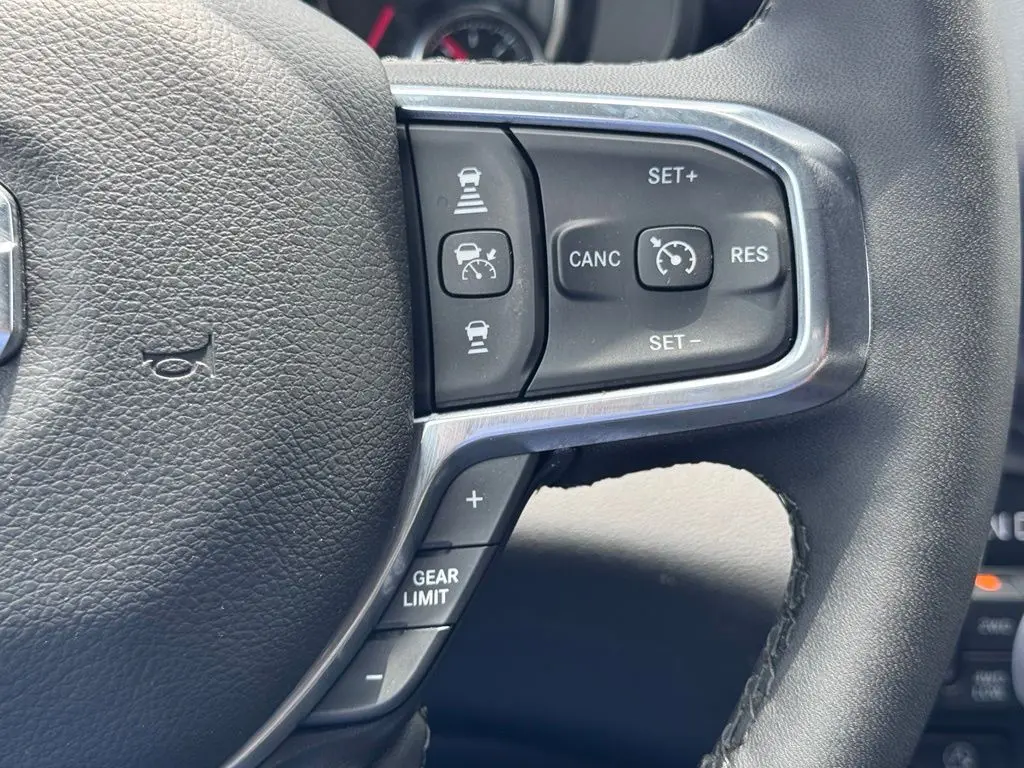 2025 Ram 1500 - $42,800