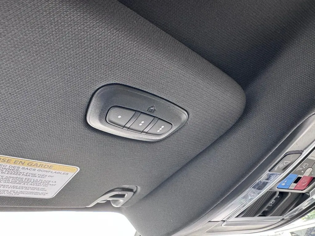 2025 Ram 1500 - $42,800