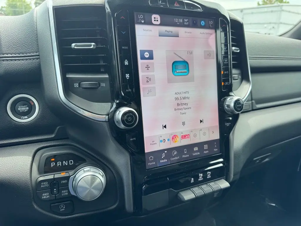 2025 Ram 1500 - $42,800