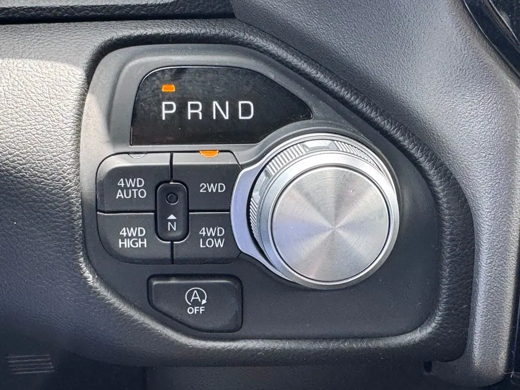 2025 Ram 1500 - $42,800