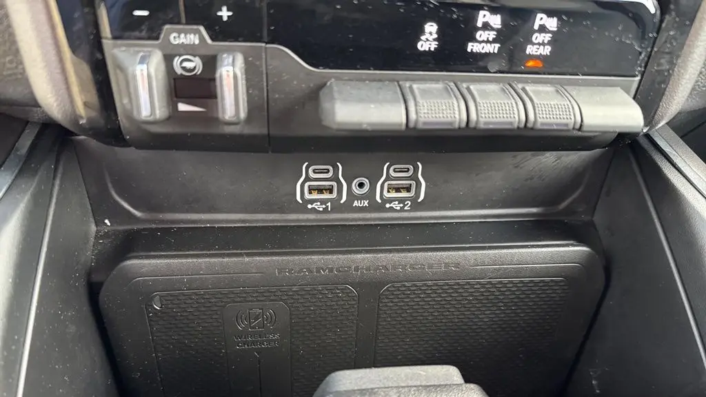 2025 Ram 1500 Laramie