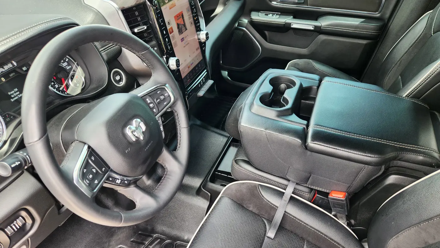 2025 Ram 1500 Laramie