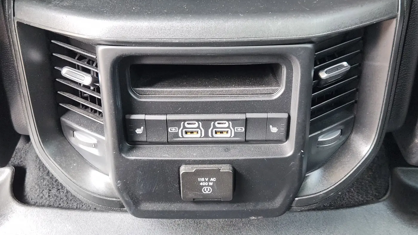 2025 Ram 1500 Laramie