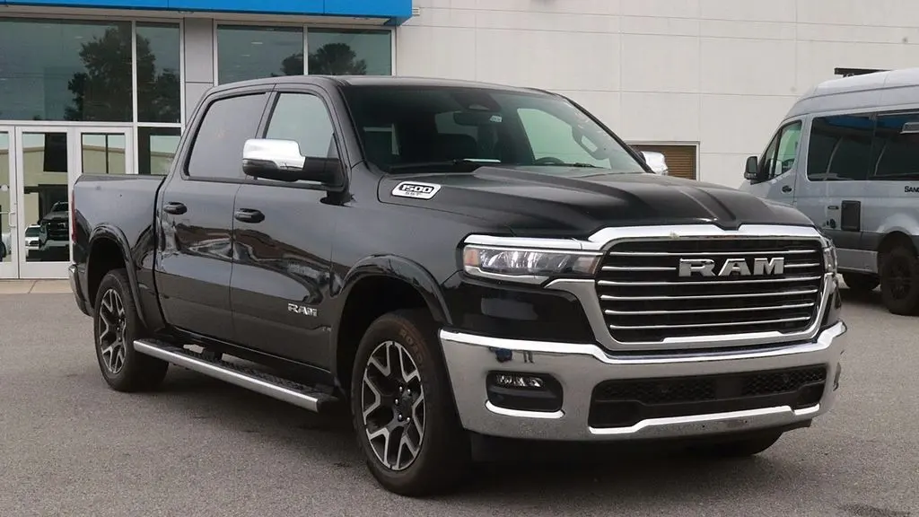 2025 Ram 1500 Laramie