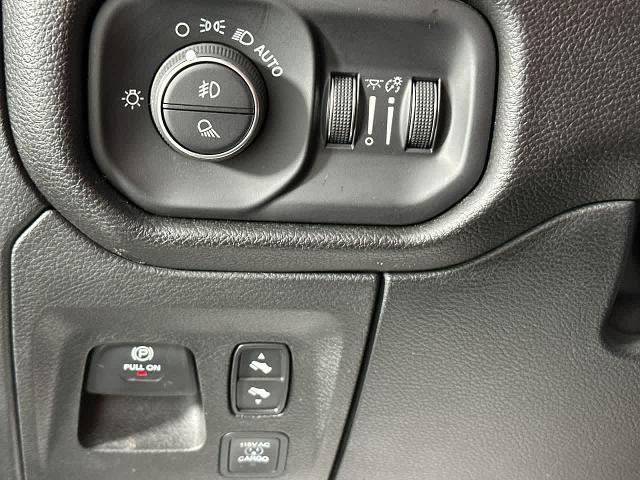 2025 Ram 1500 - $34,995