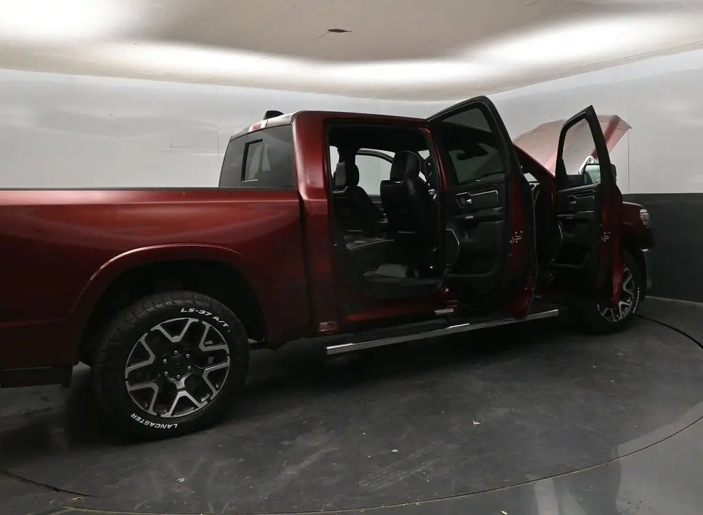 2025 Ram 1500 - $40,880