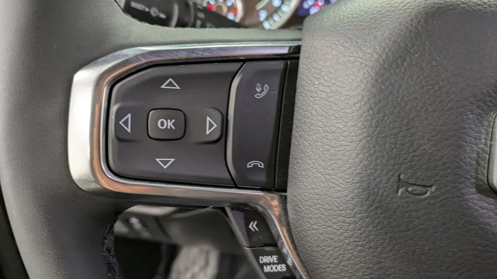 2025 Ram 1500 Laramie