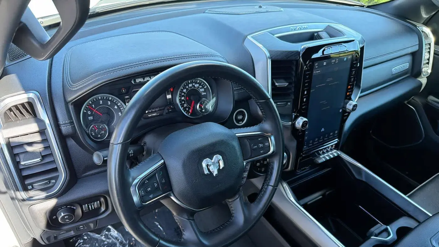 2024 Ram 1500 Laramie