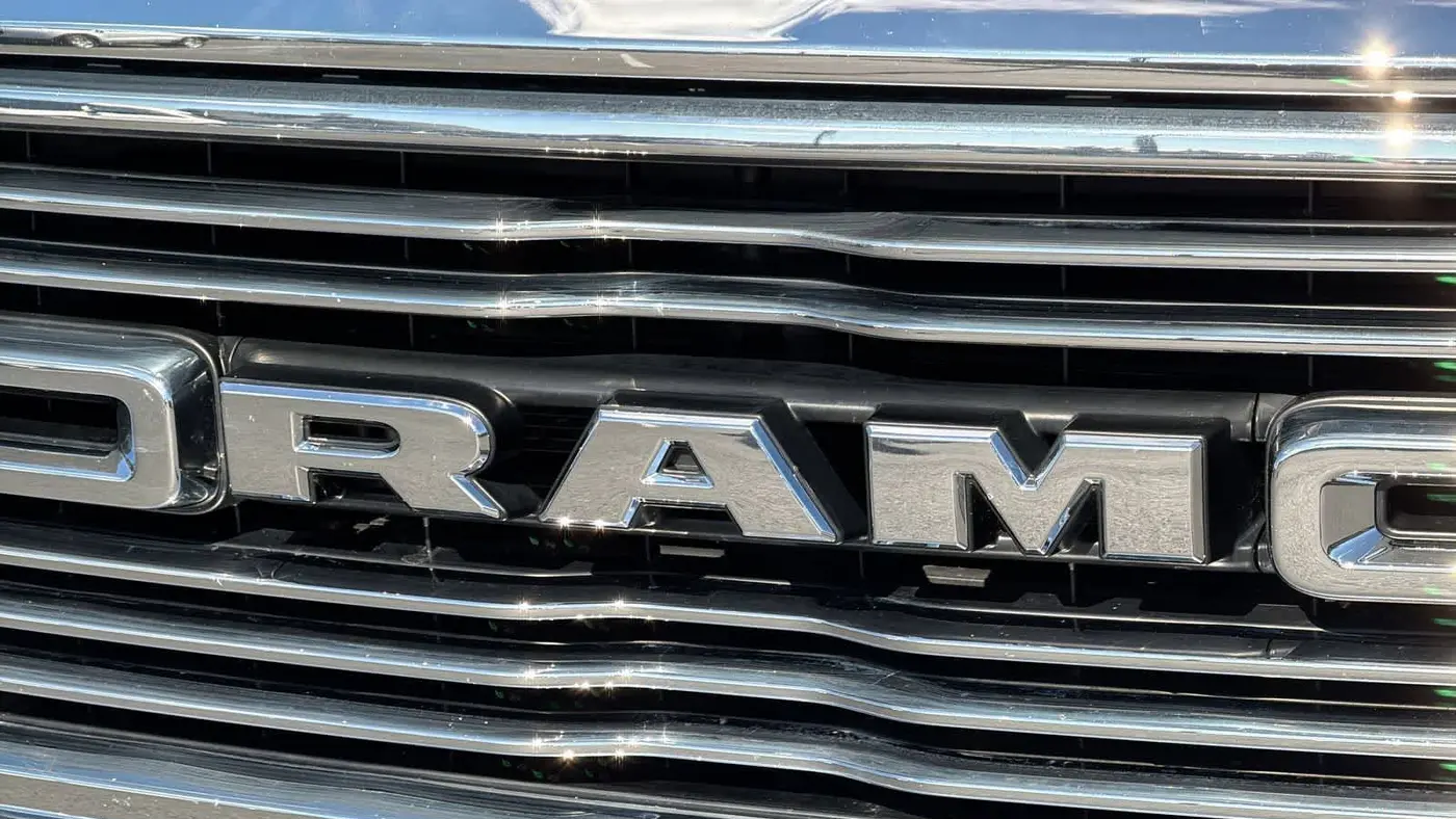 2024 Ram 1500 Laramie