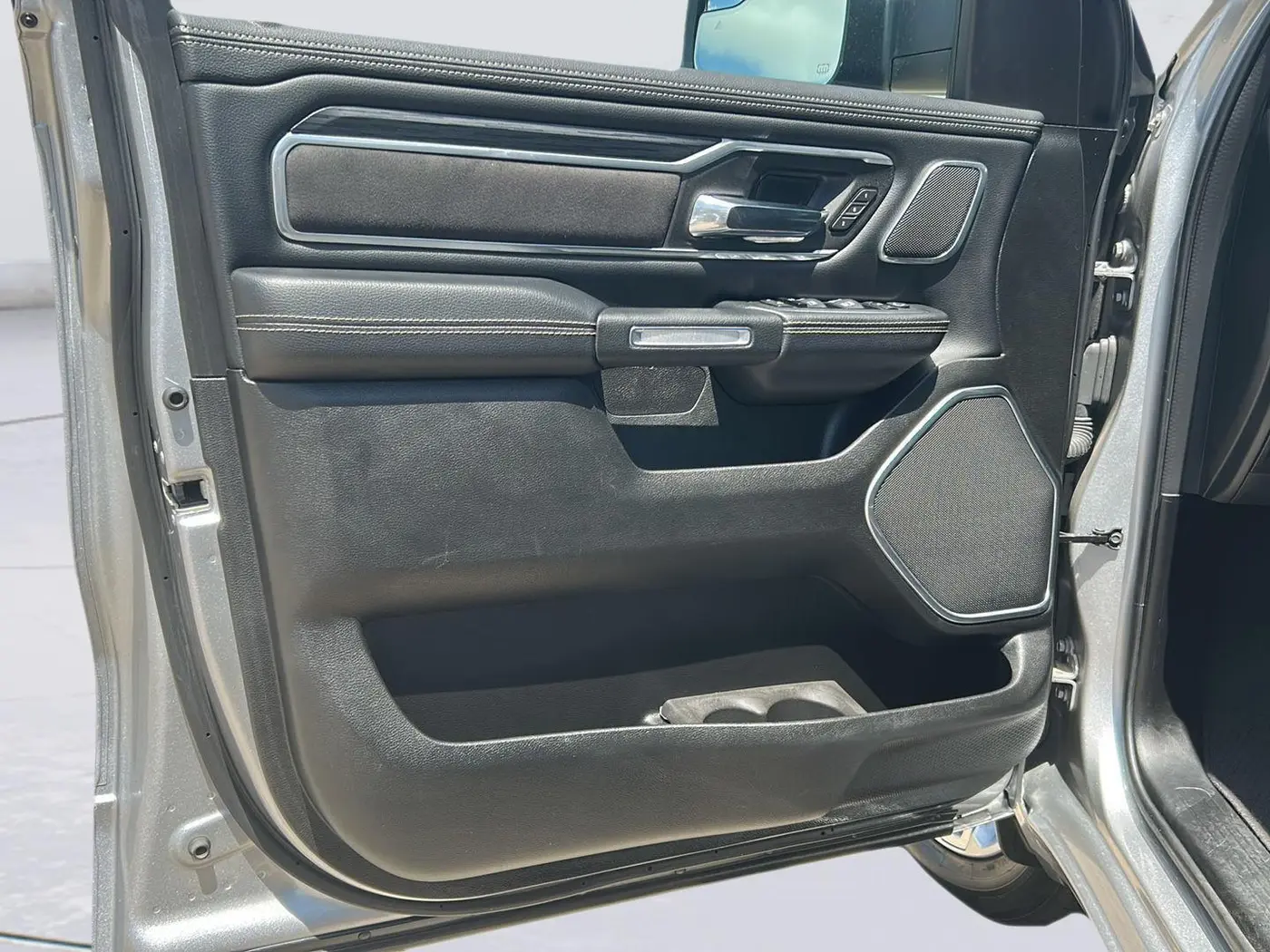 2023 Ram 1500 - $43,100