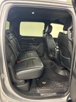 2022 1500 Thumbnail 31