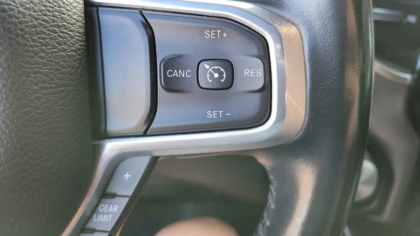 2023 Ram 1500 Laramie