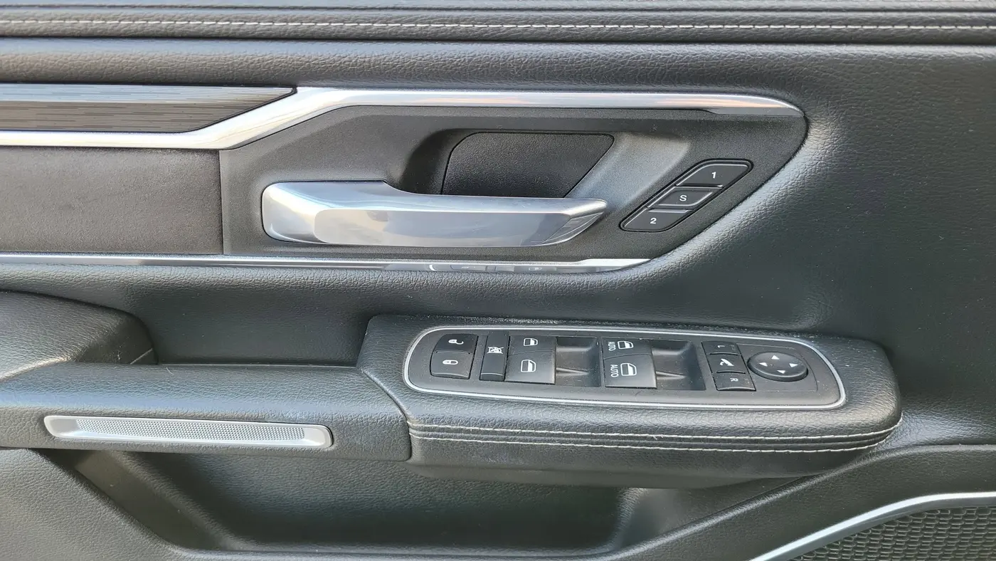 2023 Ram 1500 Laramie